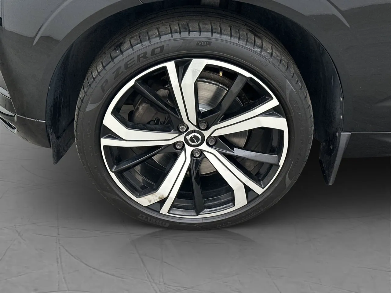 Vehicle image 36