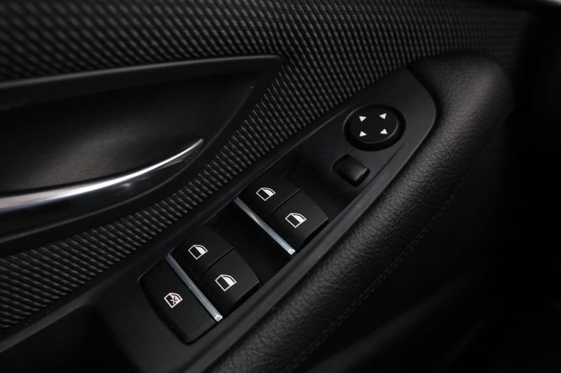 BMW 520 bild 33