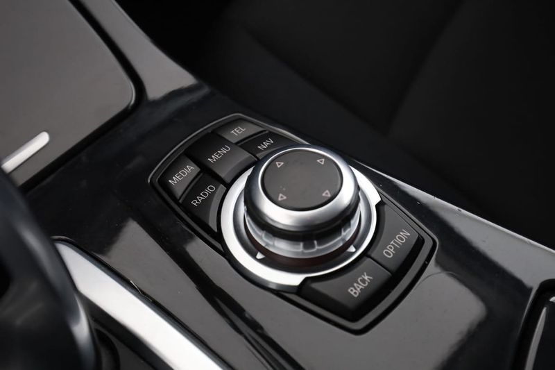 BMW 520 bild 28