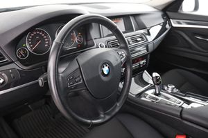 BMW 520 bild 12