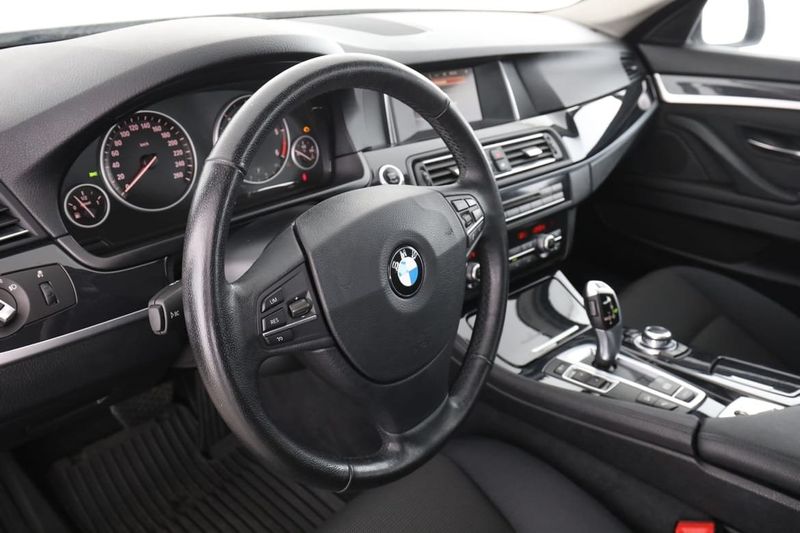 BMW 520 bild 12
