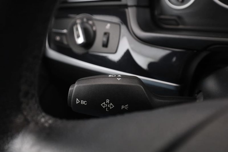 BMW 520 bild 32
