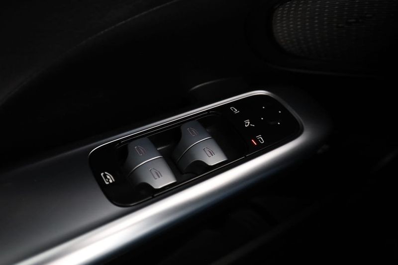 Mercedes C300 bild 35