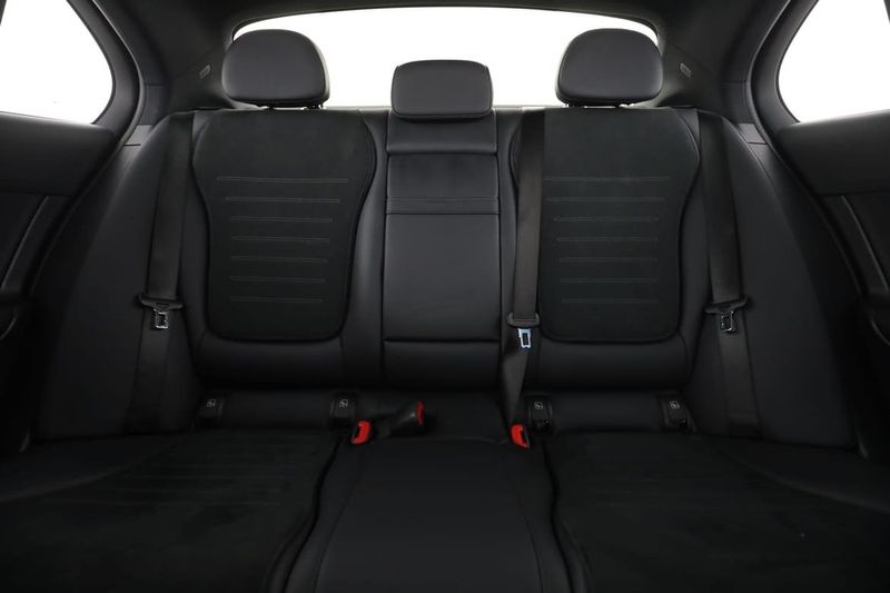 Mercedes C300 bild 16