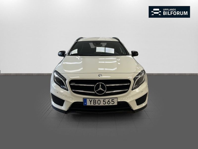 Mercedes GLA200 bild 2