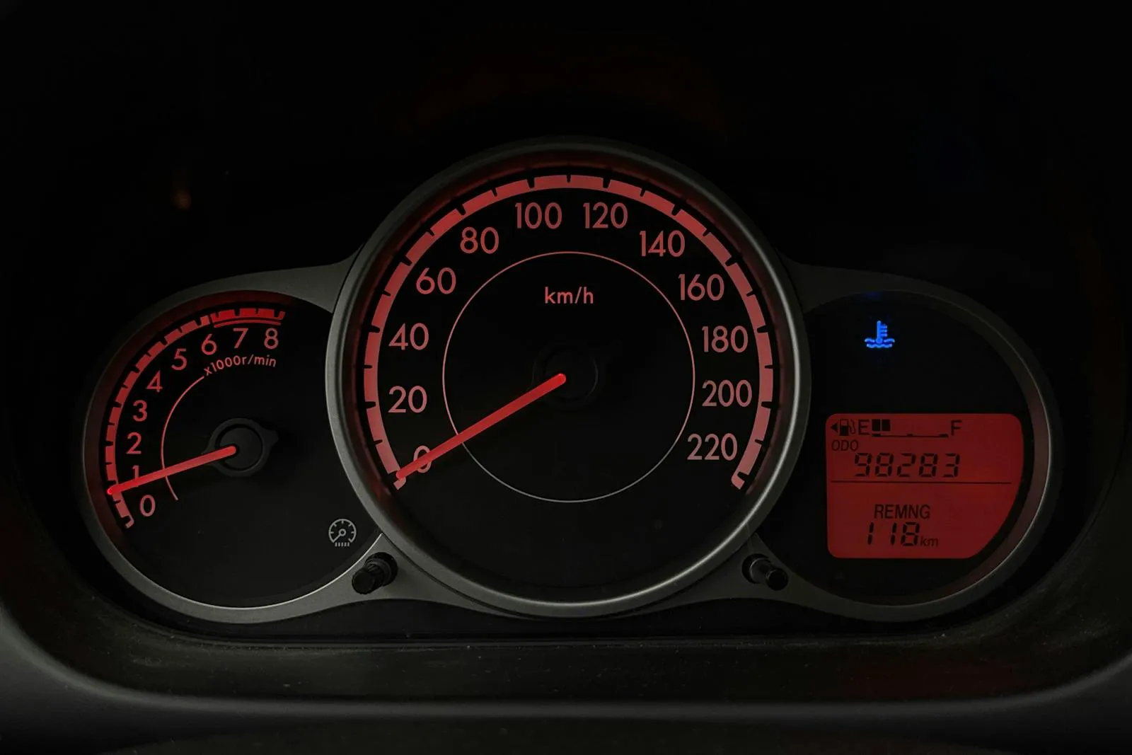 Vehicle image 9