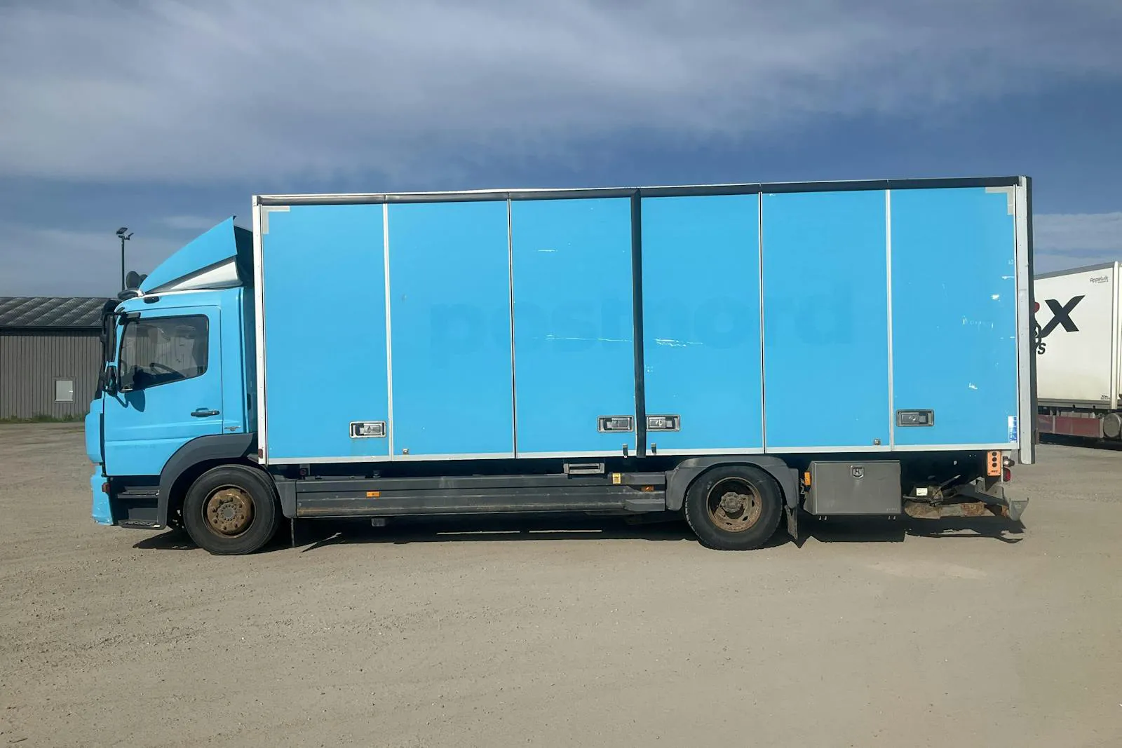 Vehicle image 1