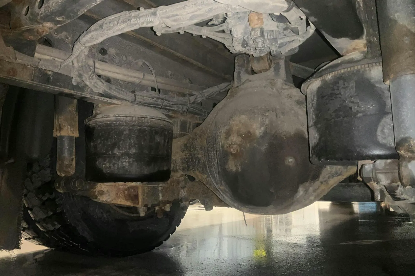 Vehicle image 35