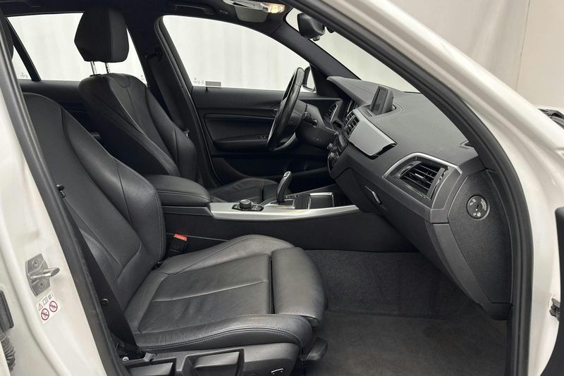BMW 120 bild 7