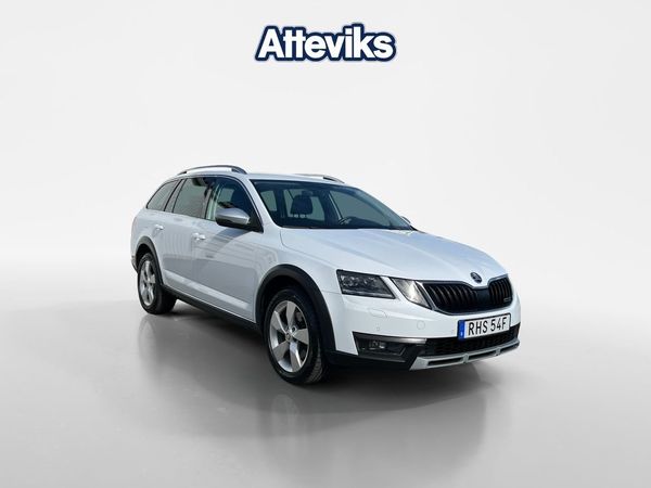 Skoda Octavia Scout Scout TDI 184 DSG 4x4 Drag/Värmare/1... - 2020