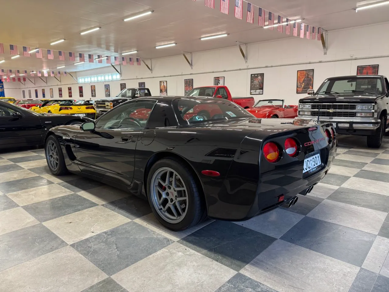Vehicle image 7