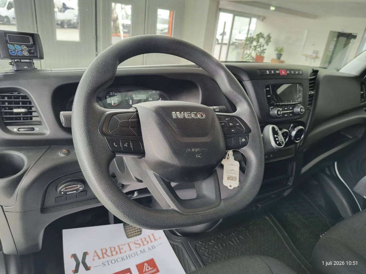 Vehicle image 23
