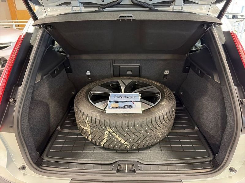 Volvo EX40 bild 5