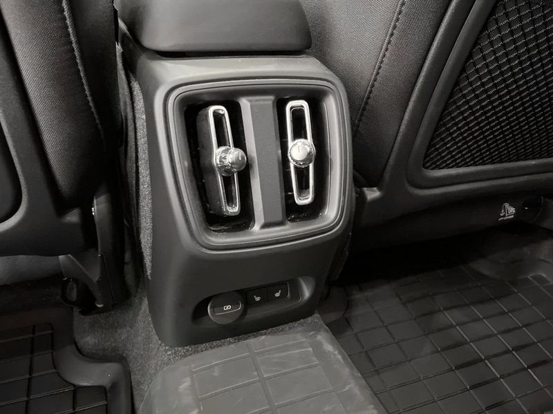 Volvo EC40 bild 11
