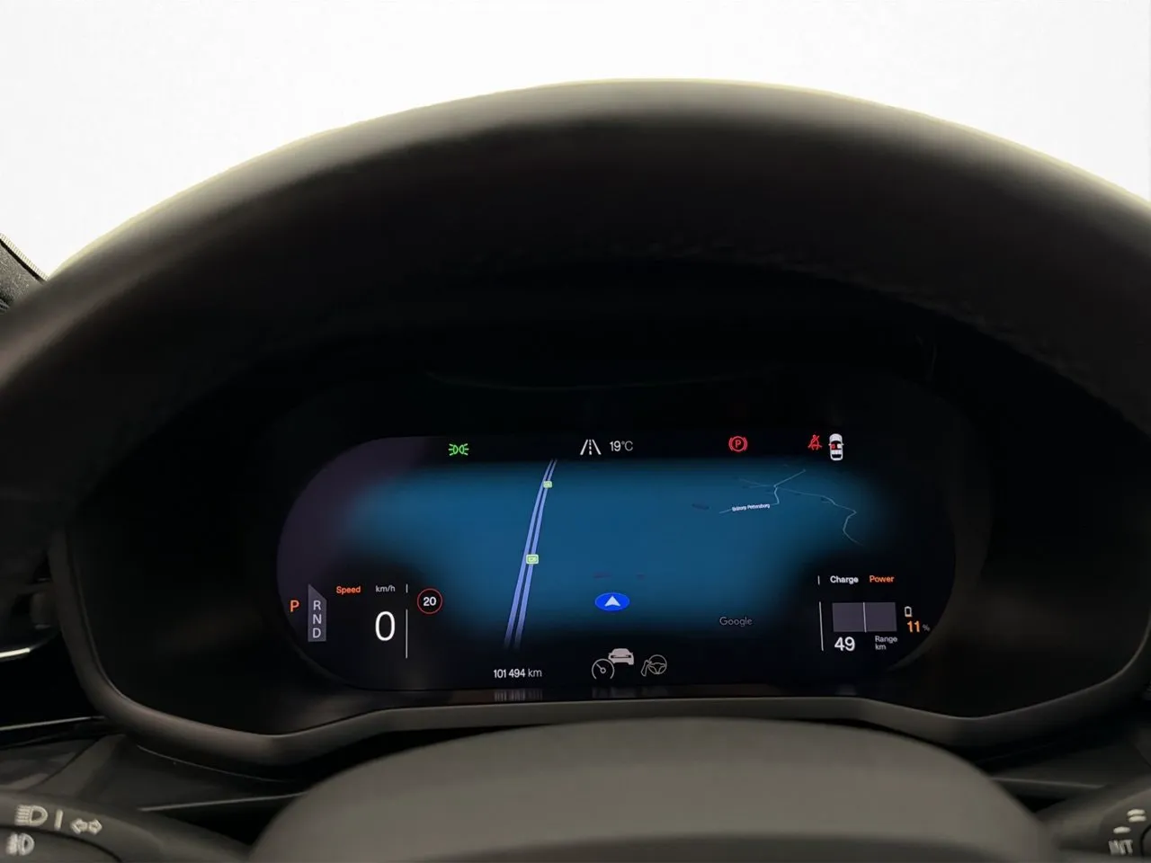 Vehicle image 16