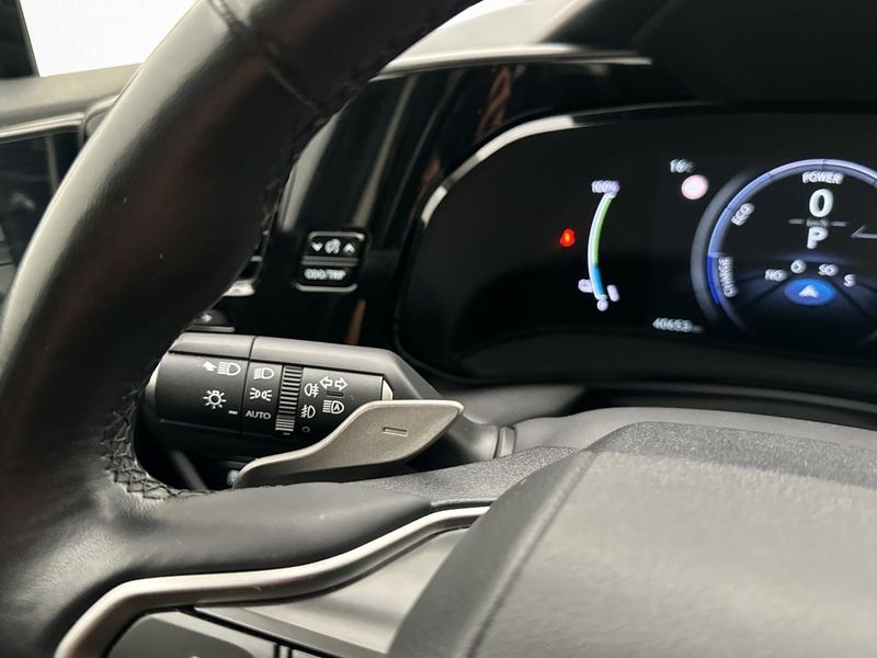 Lexus NX bild 24