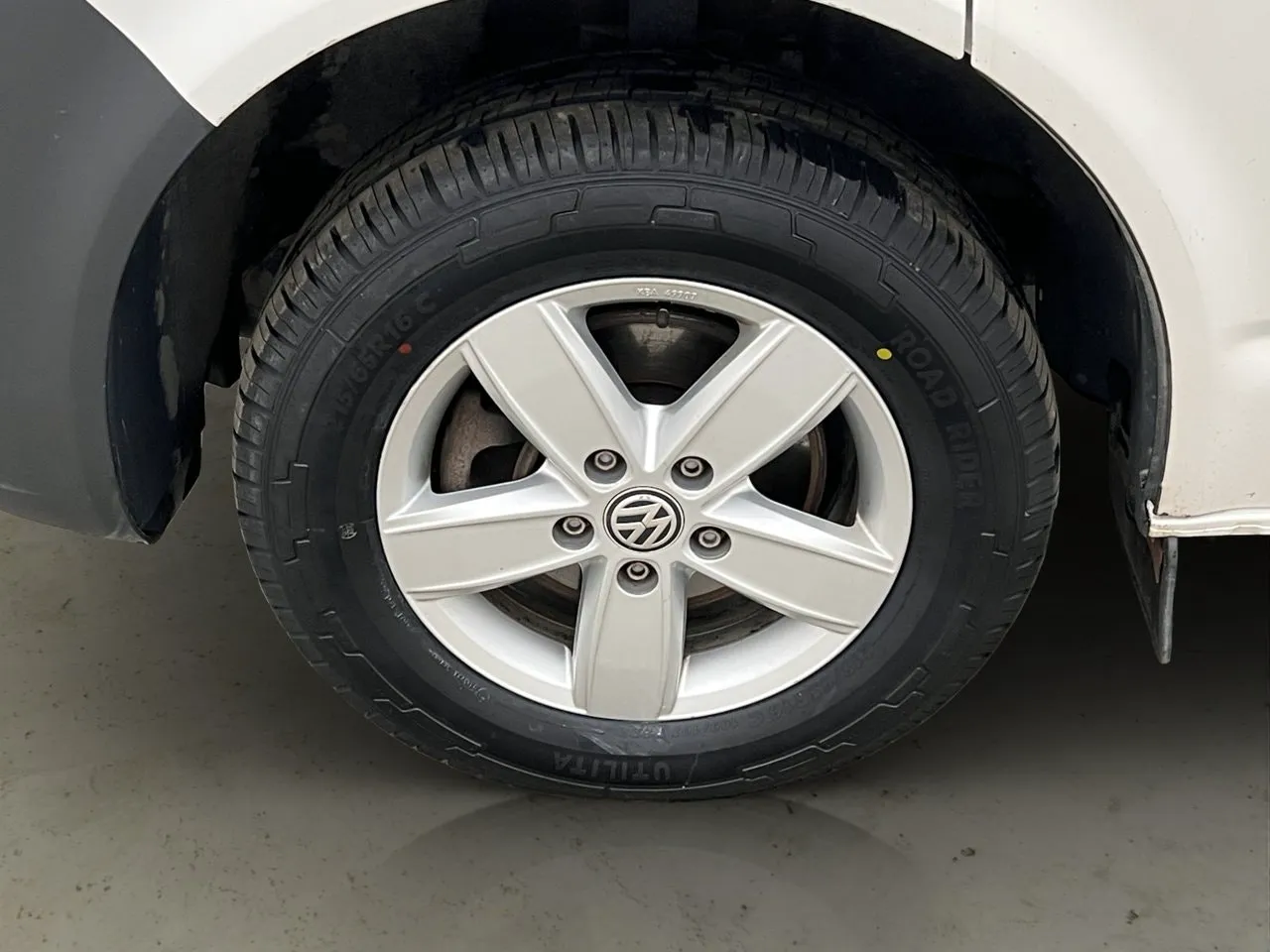 Vehicle image 31