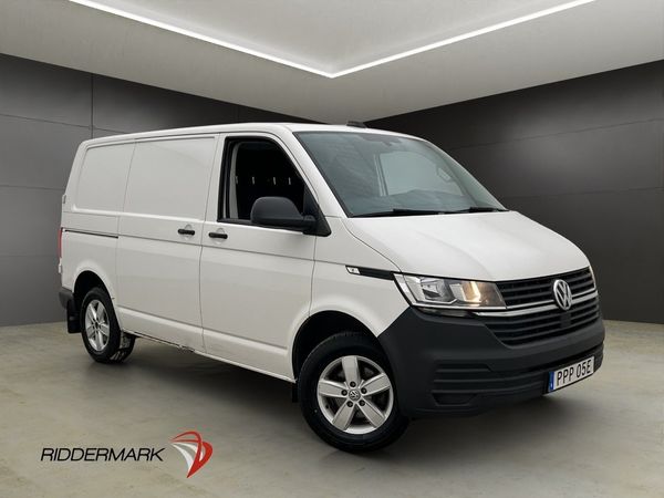 Volkswagen Transporter 2.0TDI D-Värm Drag V-inr CARPLAY Moms - 2021