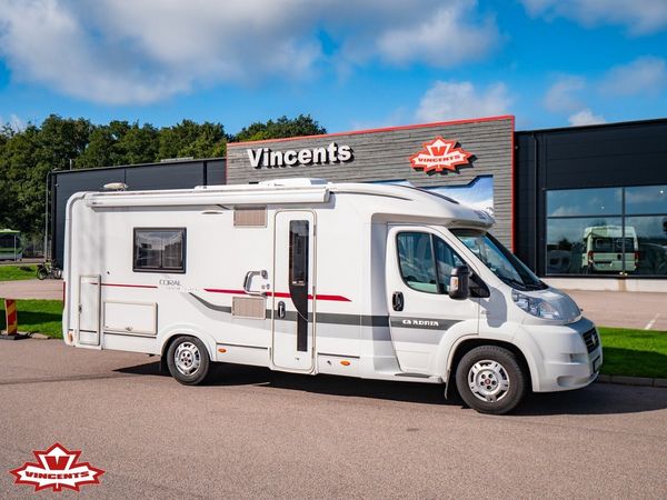Adria Coral S 670 SLT *Solcell *Automat *Toa bak - 2014