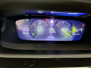 Peugeot 408 bild 8