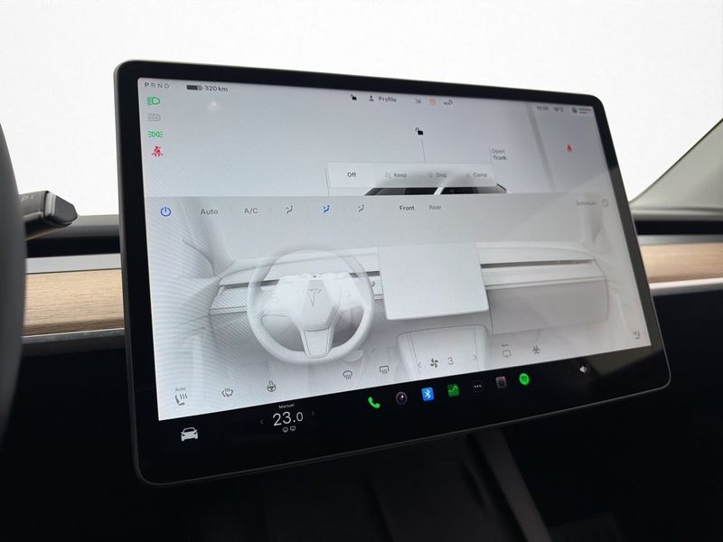 Tesla Model Y bild 19