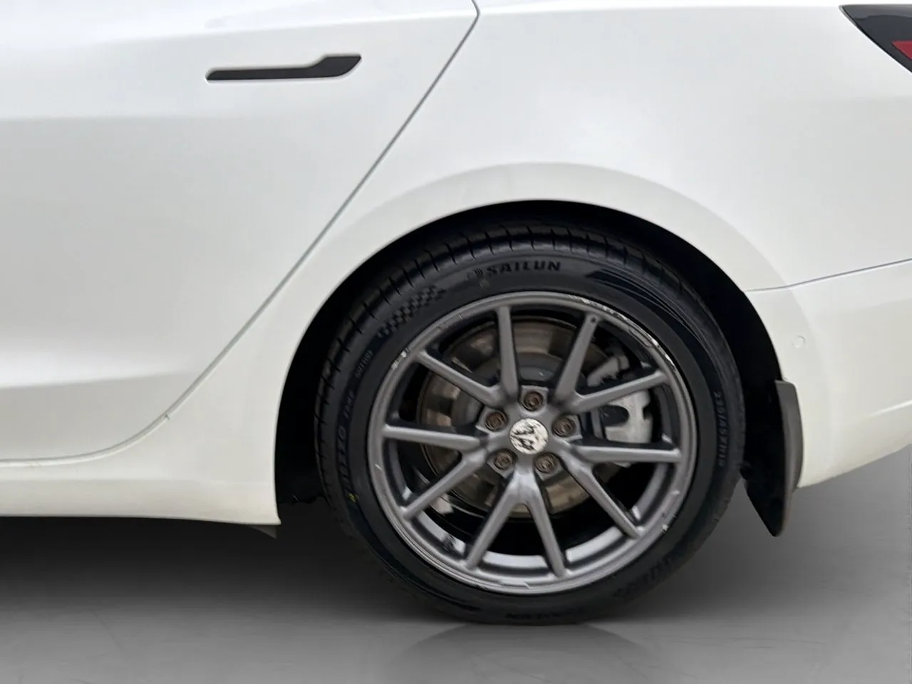 Vehicle image 31