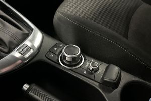 Mazda 2 bild 18