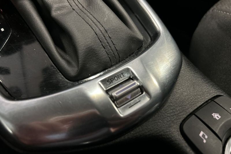 Mazda 2 bild 23