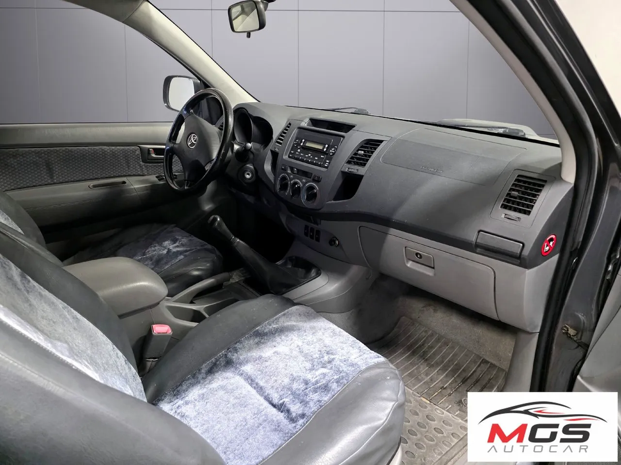 Vehicle image 11