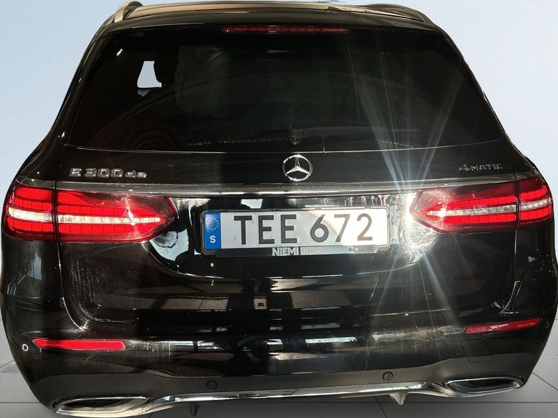 Mercedes E300 bild 12