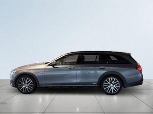 Mercedes E220 bild 4
