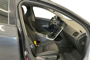 Volvo V60 bild 7