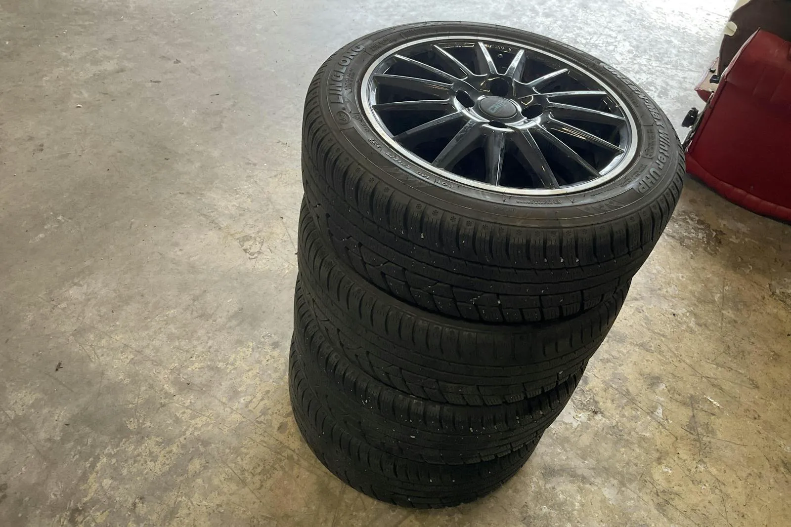 Vehicle image 11