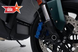 BMW M 1000 XR bild 13
