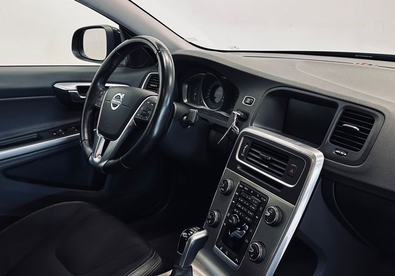 Volvo S60 bild 10