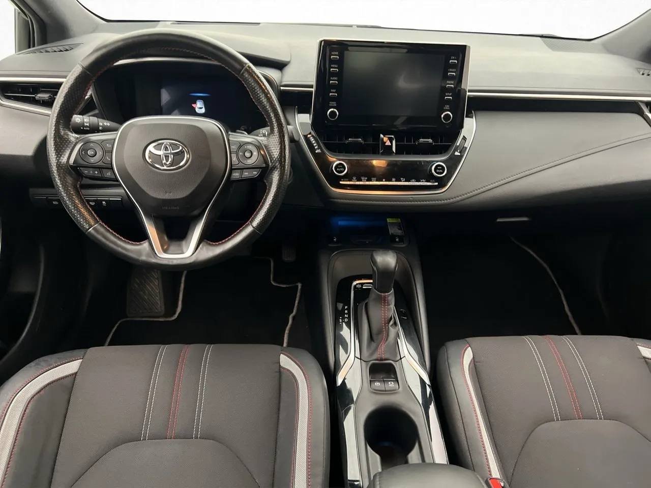 Vehicle image 12