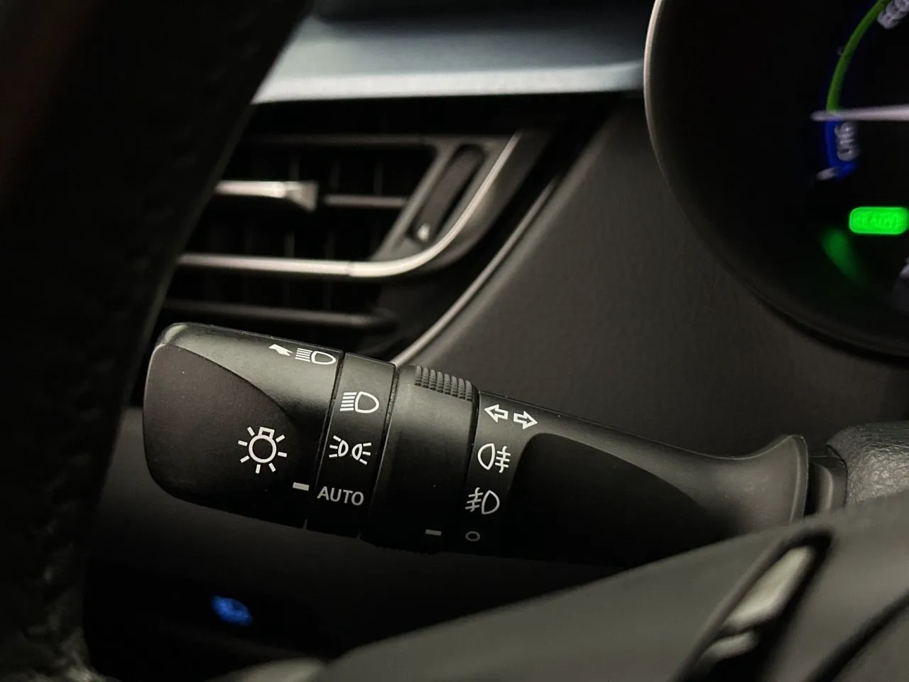 Vehicle image 31