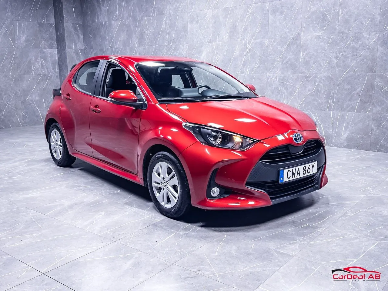 Vehicle image 8