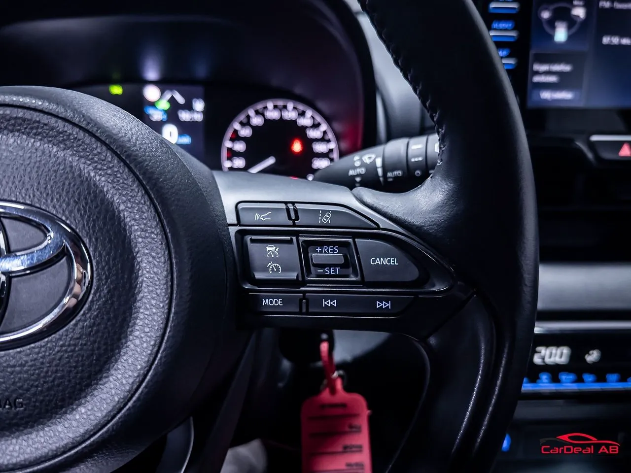 Vehicle image 20