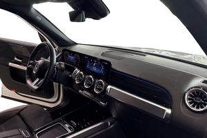 Mercedes GLB200 bild 9
