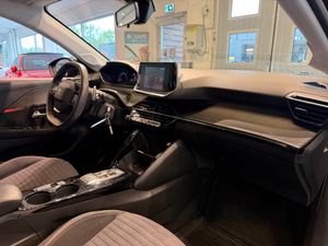 Peugeot 208 bild 9