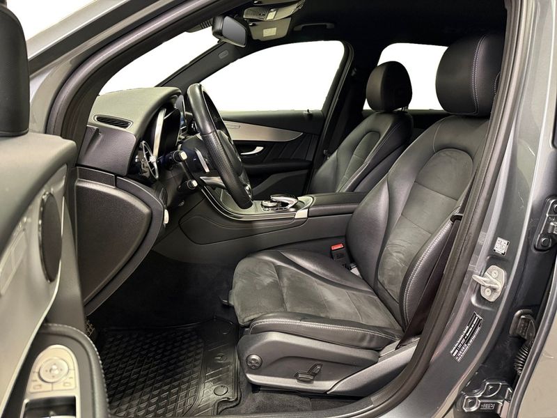 Mercedes GLC220 bild 8