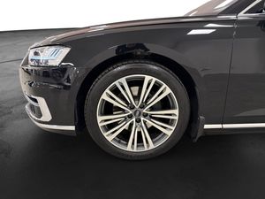 Audi A8 bild 20
