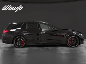 Mercedes C63 AMG bild 3
