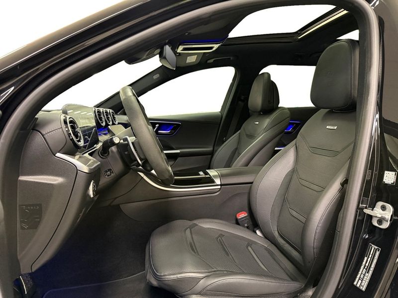 Mercedes C63 AMG bild 8