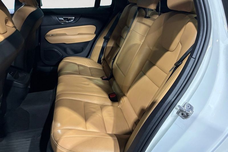 Volvo V60 bild 14