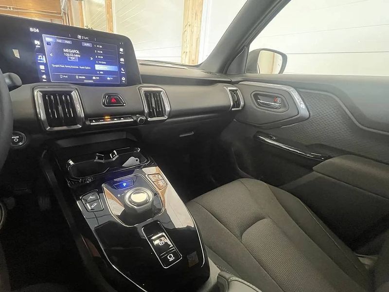 Suzuki e Vitara bild 16
