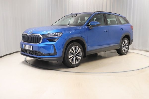 Skoda Kodiaq 1,5 TSI iV 204hk Aut Drag Värmare Kamera Nav - 2025