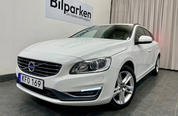 Volvo V60 D3 Momentum Euro 6 150Hk / VOC Värmare Drag Nyservad - 2017