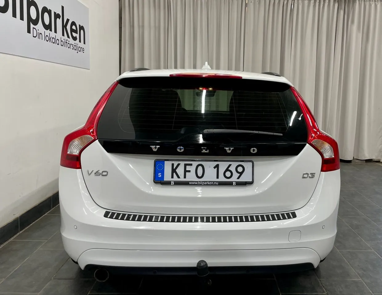 Vehicle image 21